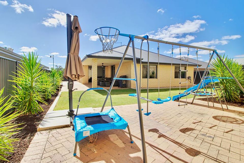 42 Lionel Parade , Baldivis