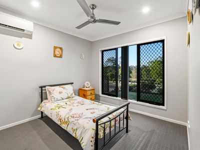 30 Coralina Crescent, Logan Reserve