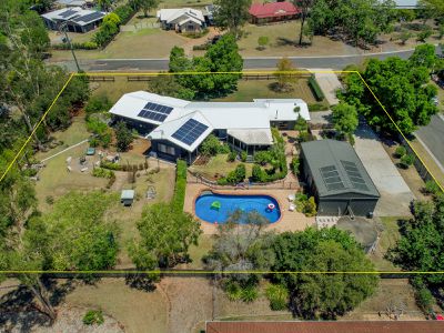 8 Debra Street, Withcott