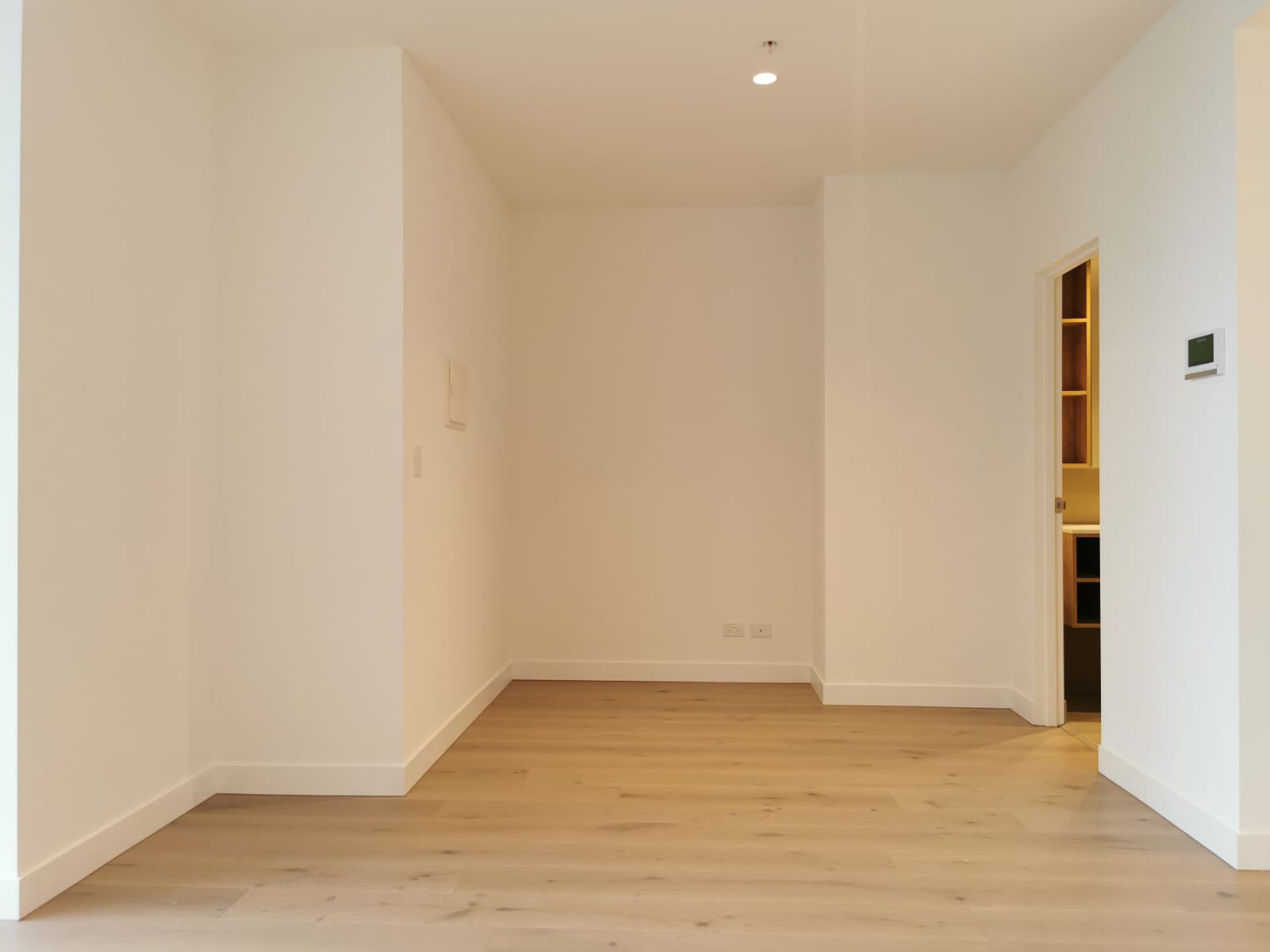 6411 / 648 Lonsdale Street, Melbourne