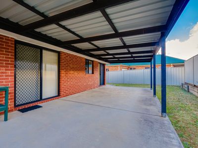 73 NIGHTINGALE AVENUE, Wodonga