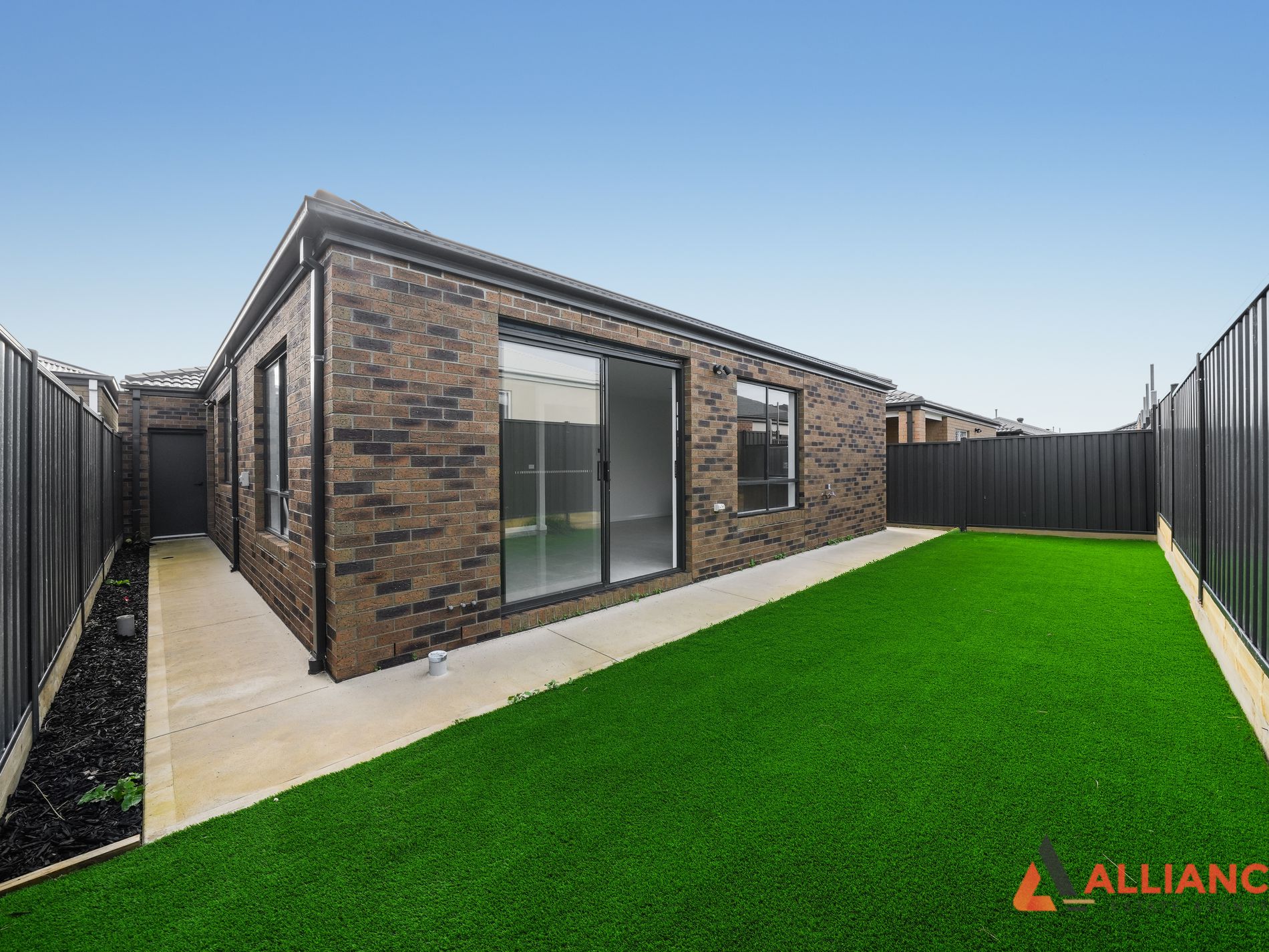 24 Cream Road, Donnybrook