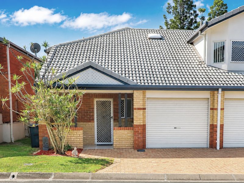 17 / 580 Seventeen Mile Rocks Road, Sinnamon Park, Sinnamon Park - Image 1