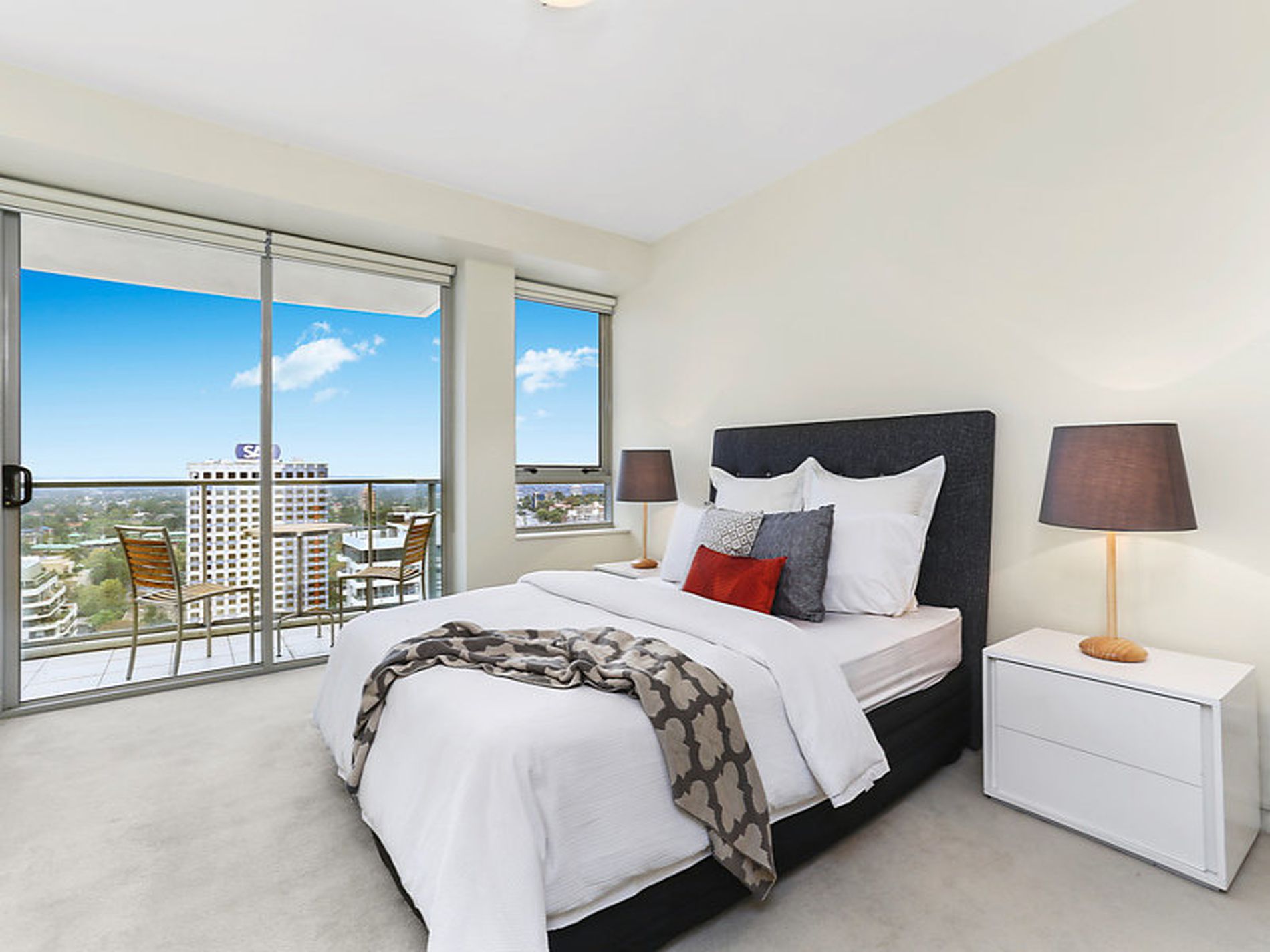 2505 / 79-81 Berry Street, North Sydney