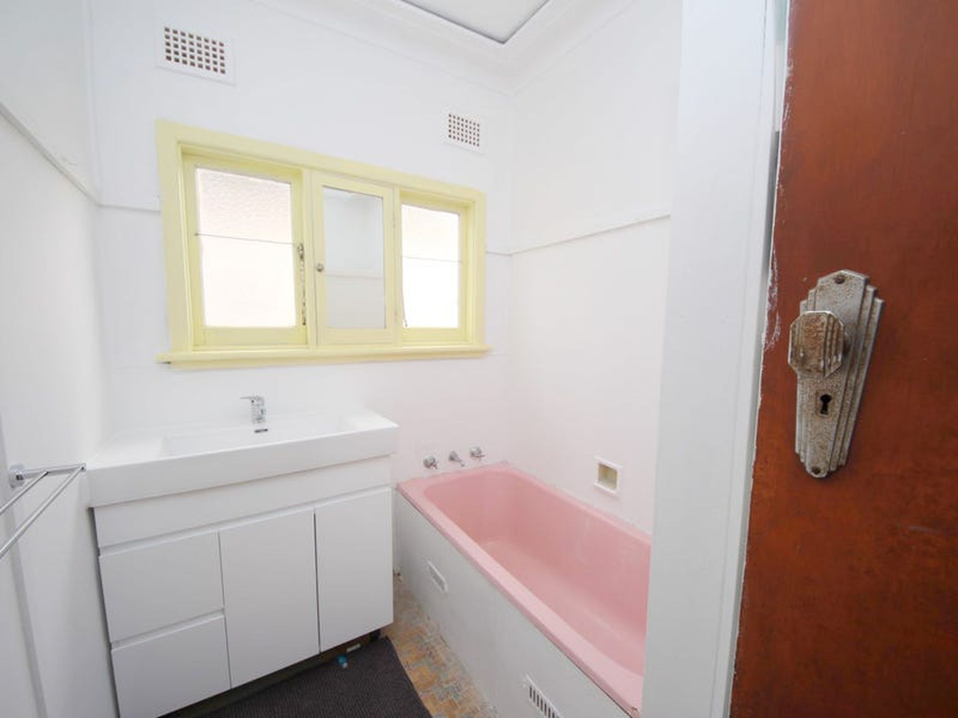 180 Gascoigne Road, Yagoona