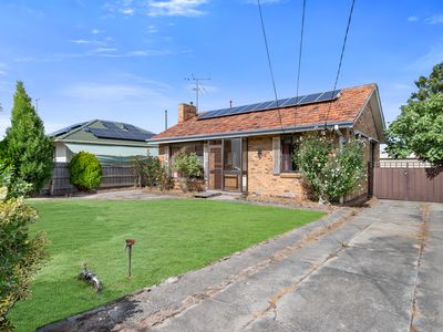12 Curtin Crescent, Dandenong North