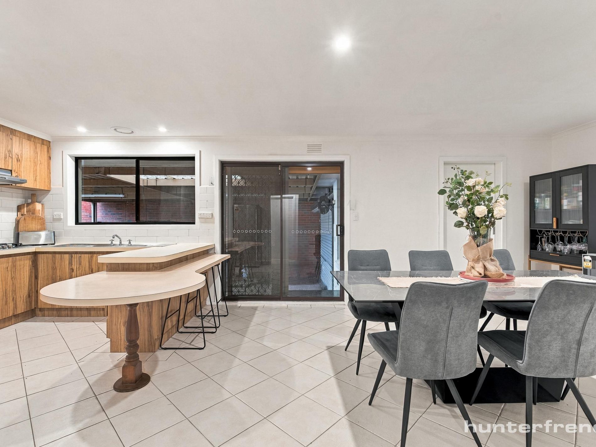 28 Carinza Avenue, Altona Meadows