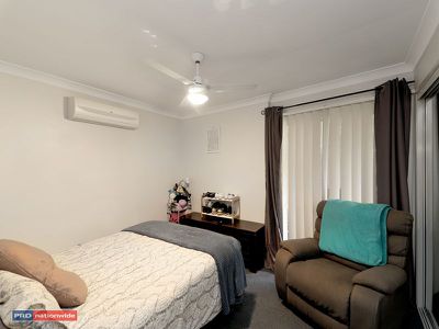 22 Bangalow Crescent, Raceview