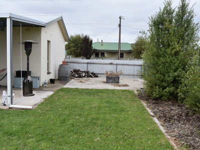 8 Ramsay Street, Millicent