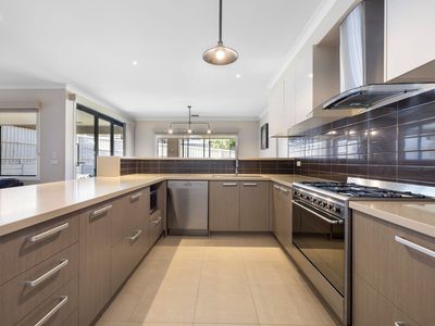 46 Highvale Crescent, Berwick