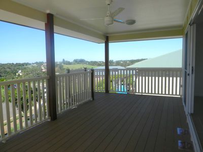 2 / A Greenhills Esplanade, Maleny