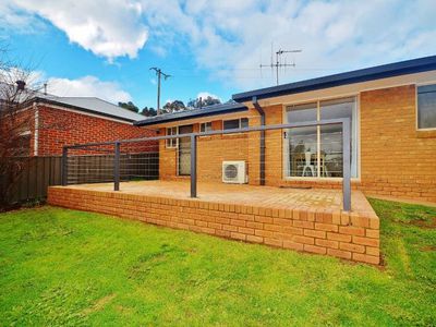 3 Erniold Road, Strathdale