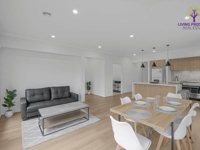 11 Art Deco Drive, Deanside