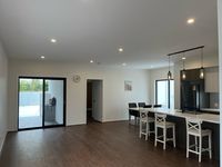 room 2 / 519 Warrigal Road, Eight Mile Plains