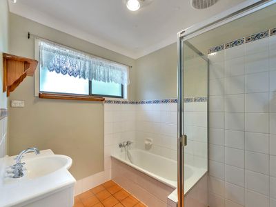 201 Blackstone Road, Silkstone