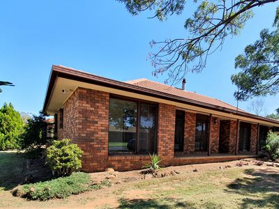 2 Sunset Way, Dubbo