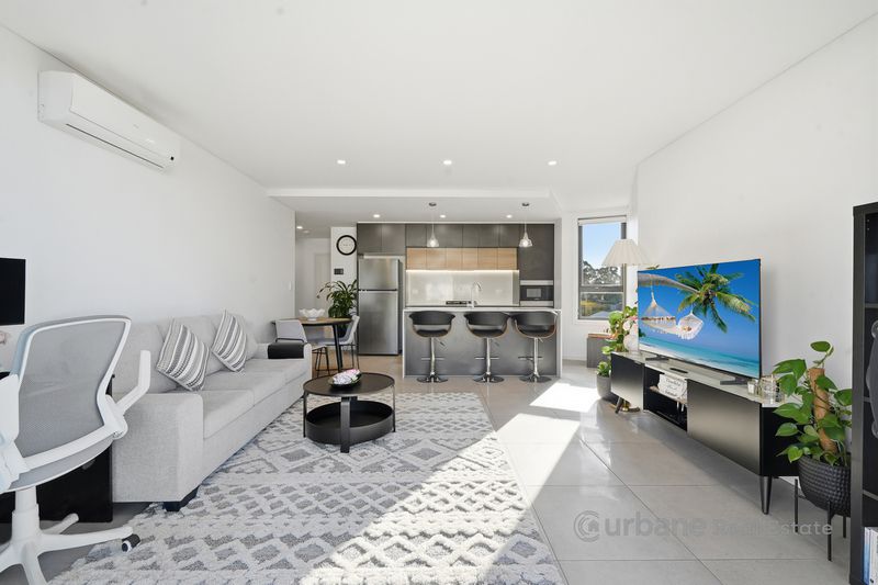 307 / 11-13 Clifton Street, Blacktown