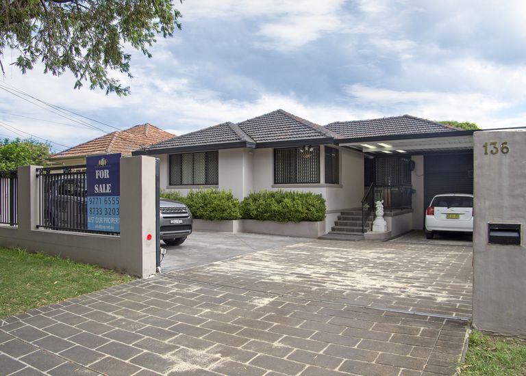 136 Ashford Avenue, Milperra