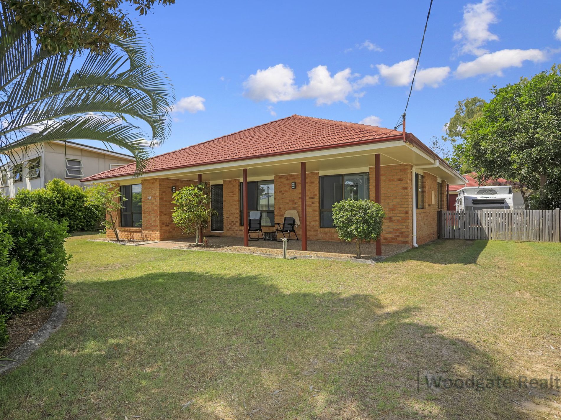 98 MACKEREL STREET, Woodgate