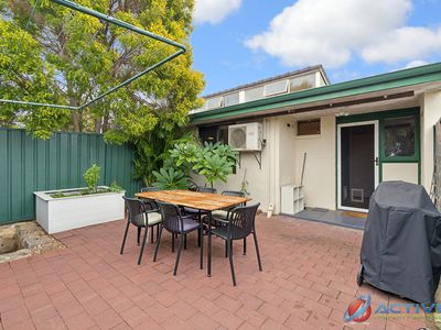 5 / 208 North Beach Drive, Tuart Hill