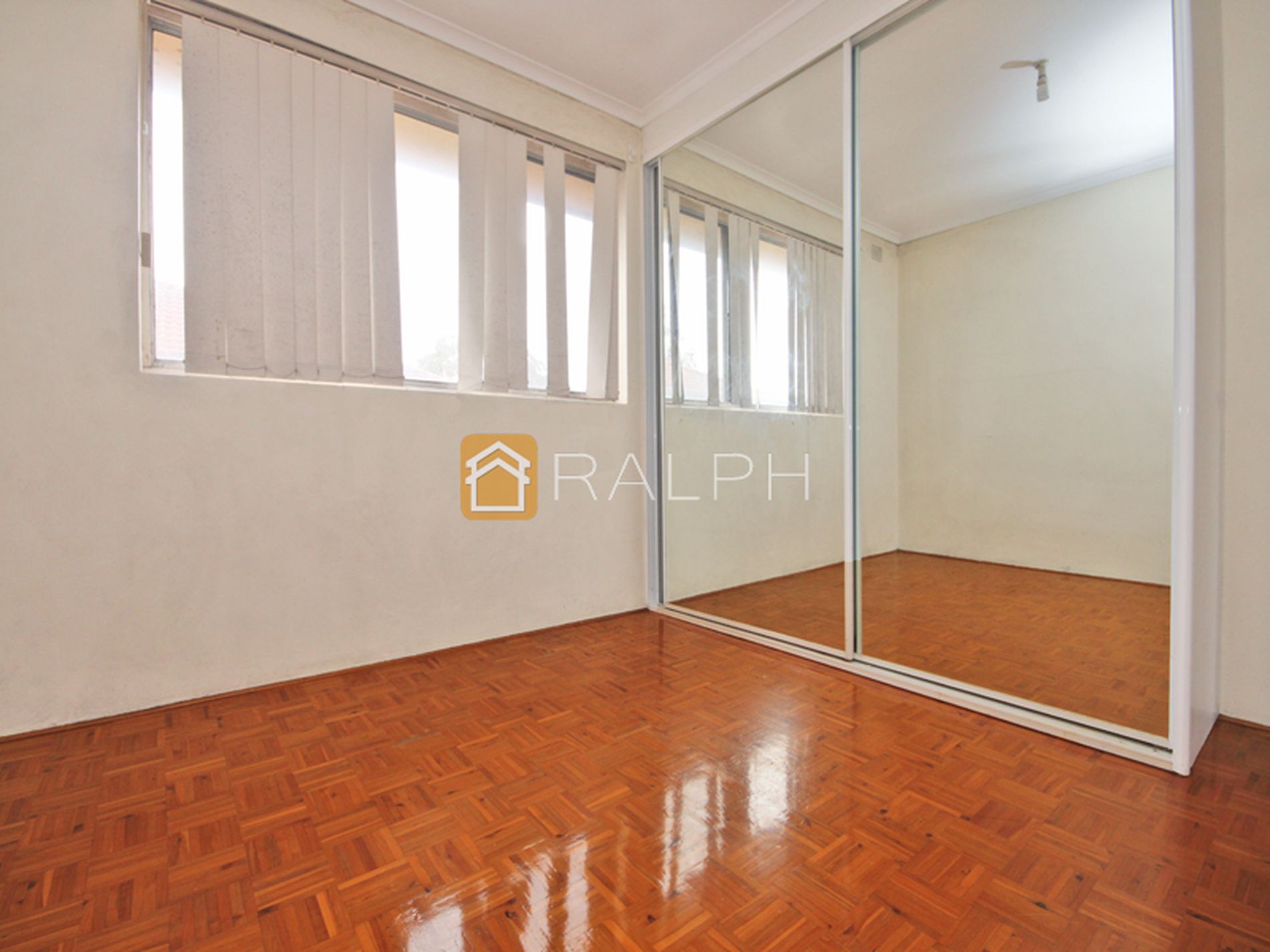 4 / 12 McCourt Street, Wiley Park