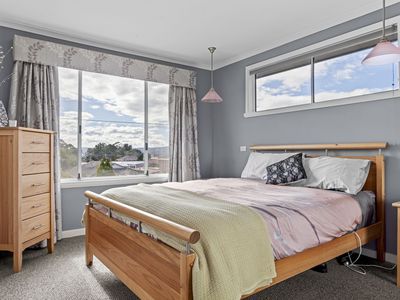 6 Heathfield Street, Norwood