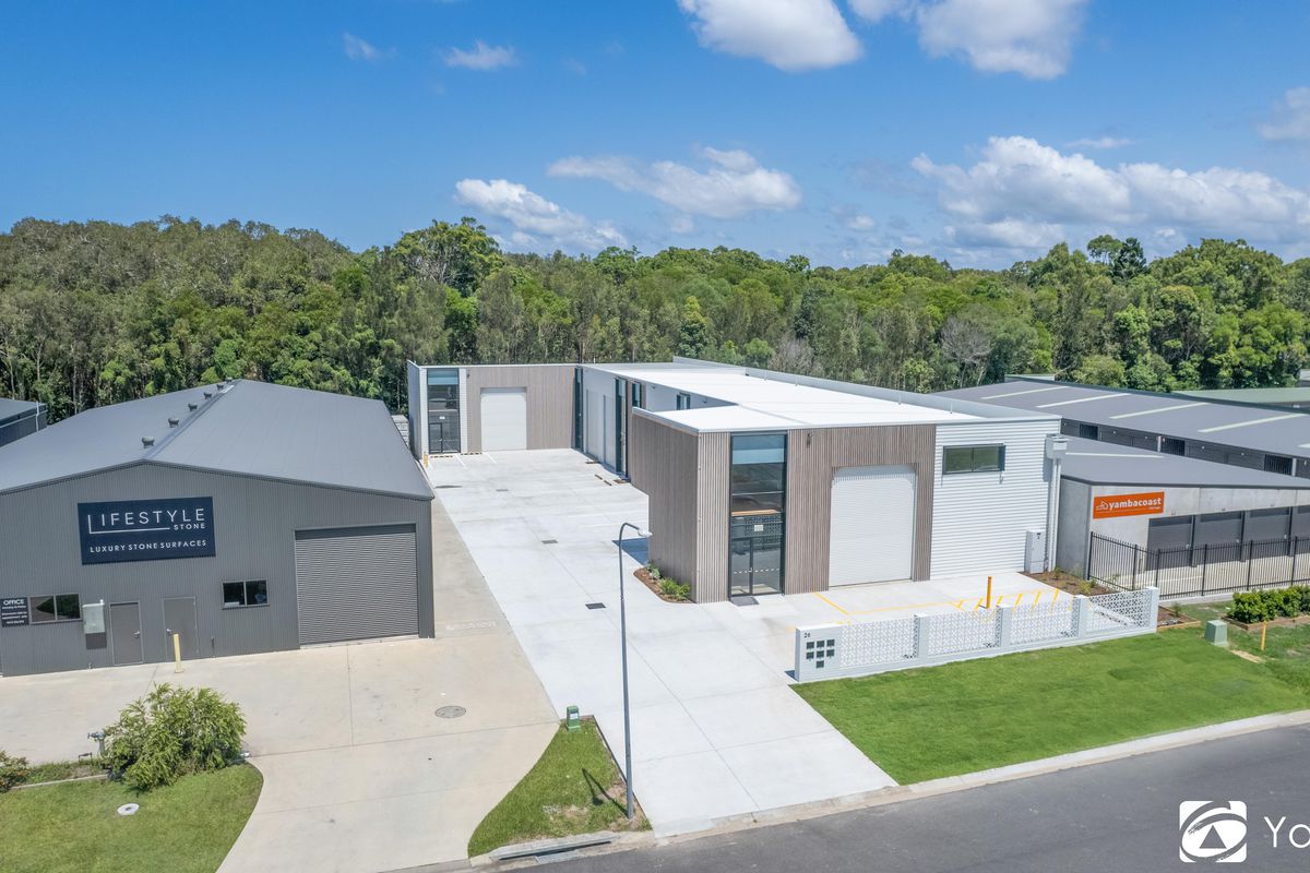 Units 3 & 4 / 26 Fairtrader Drive, Yamba