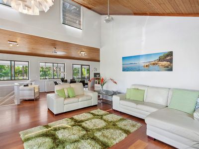 7 Foedera Crescent, Tewantin