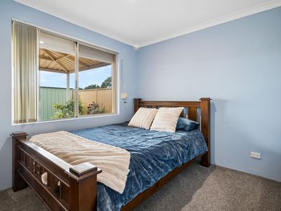 56 Cheltenham Loop, Bertram