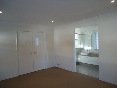 208 Newborough Street, Karrinyup
