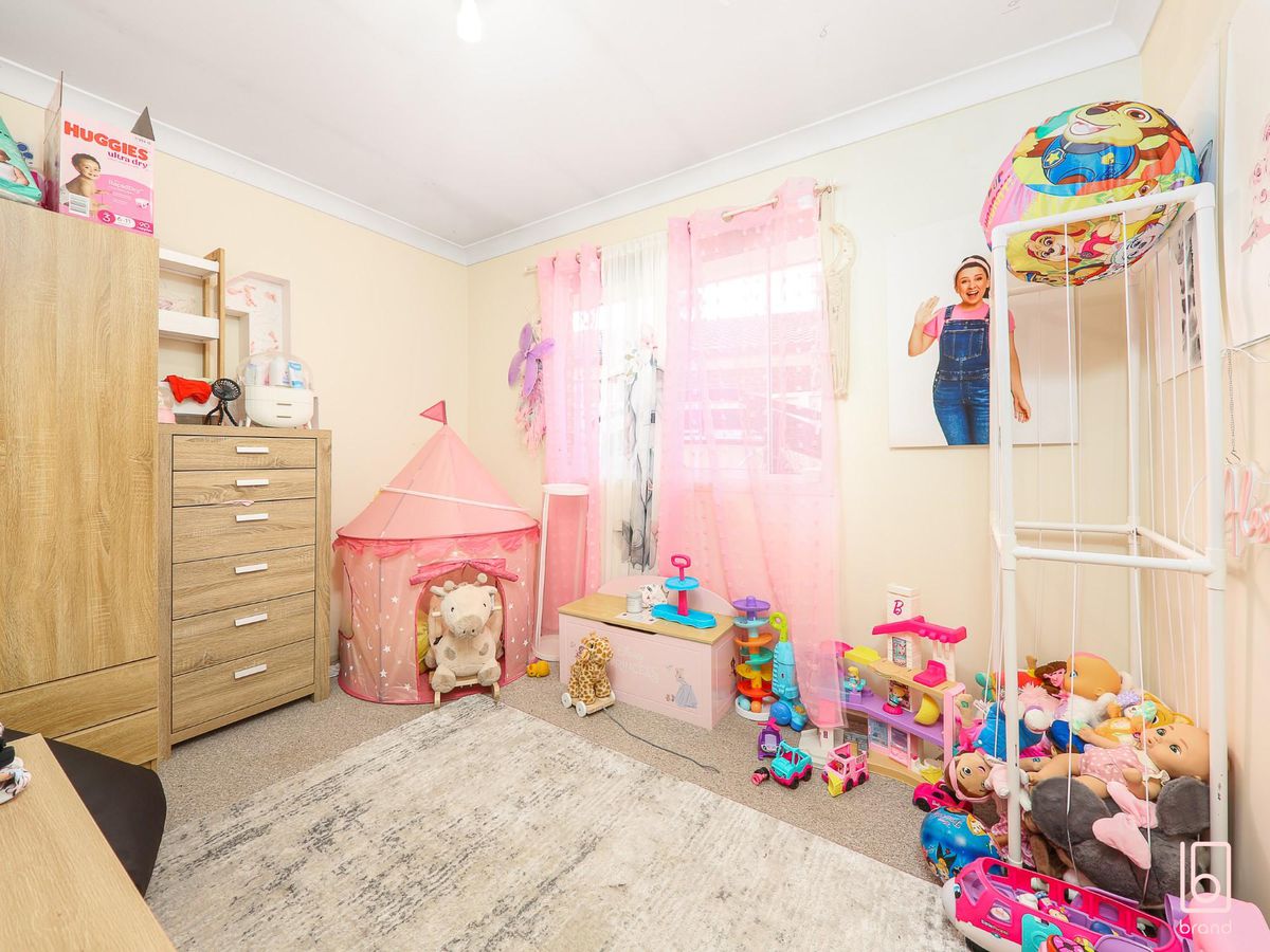 16 Wongala Avenue, Blue Haven