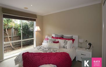 18 Fallingwater, Pakenham