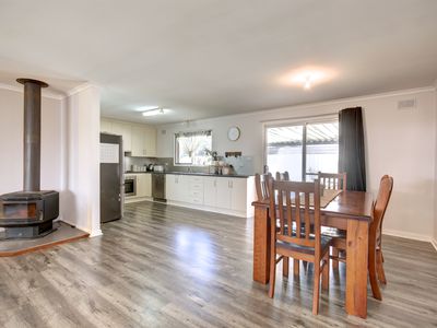 2 Garden Crescent, Murray Bridge