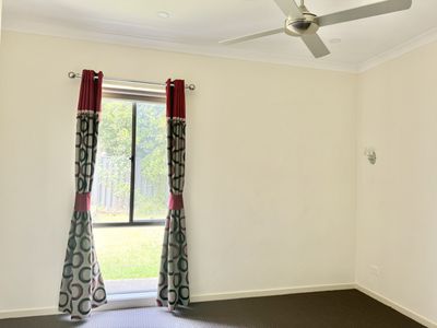 37 Lancewood Road, Manor Lakes