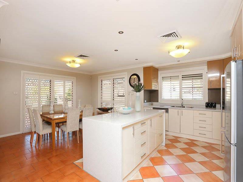 1 Marina Cres, Cecil Hills