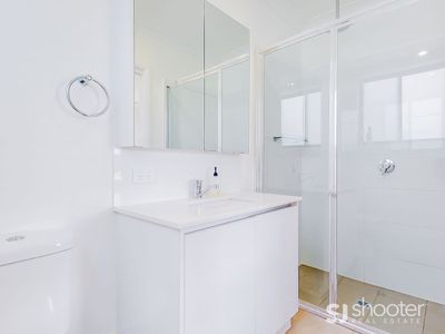 15 Bayou Avenue, Dubbo