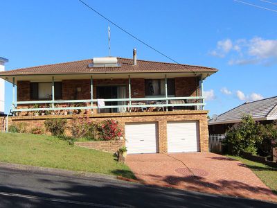 44 South Street, Forster