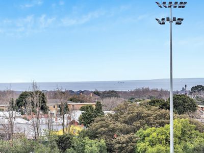 704 / 8C Evergreen Mews, Armadale