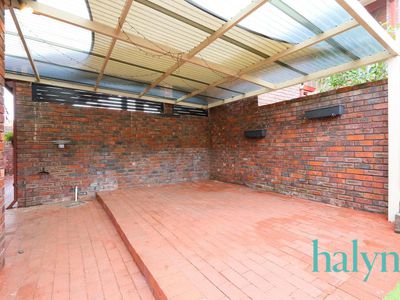 2 / 34 Henley Street, Como