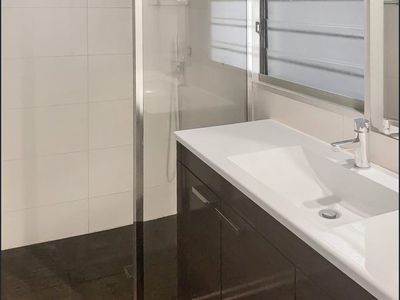 9 Songlark Street, Bakewell