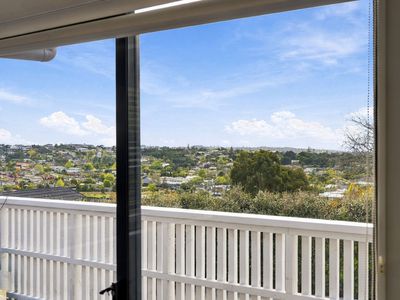 1/96 Alton Avenue, Hillcrest
