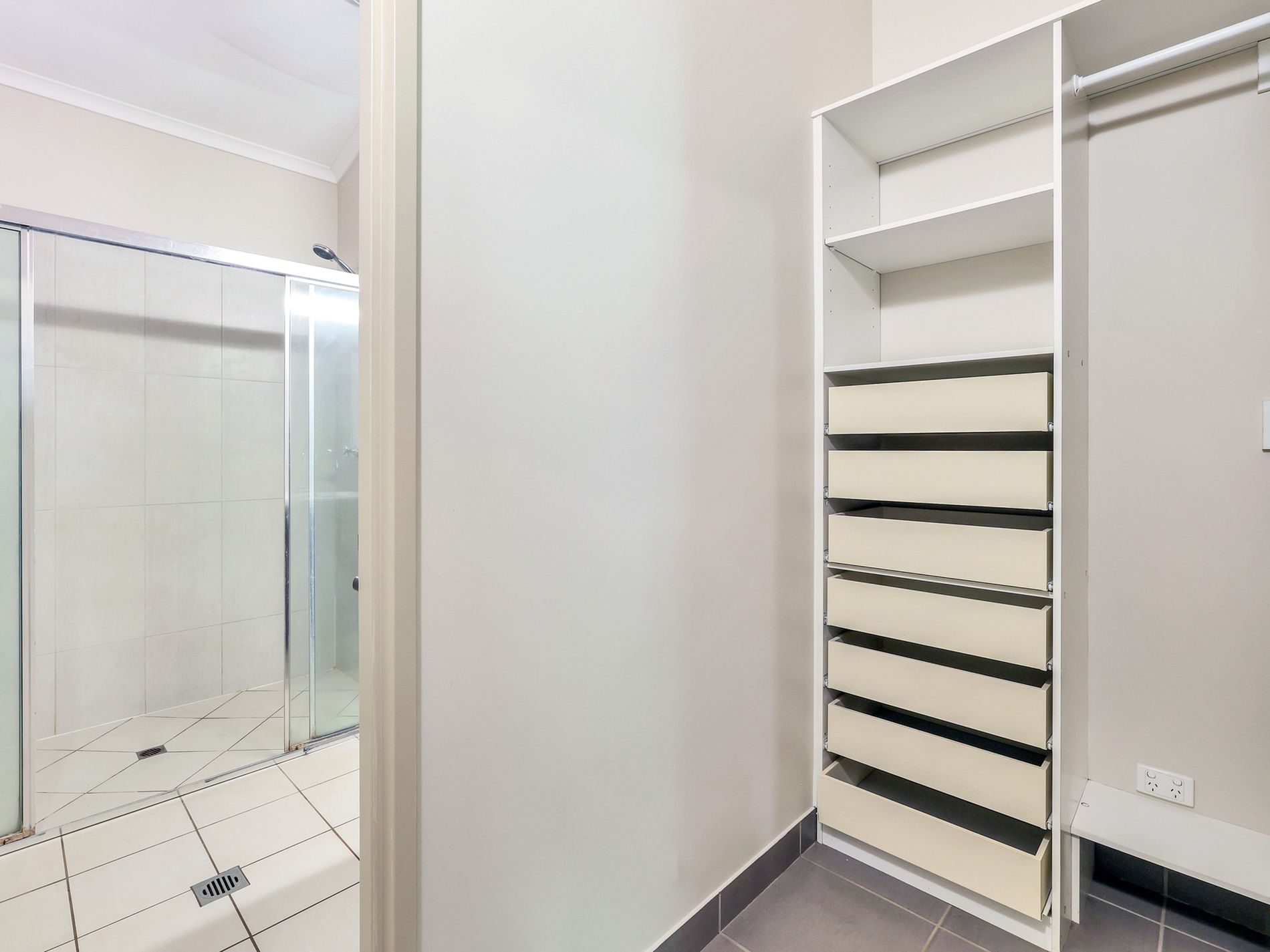 280 Beddington Road, Herbert