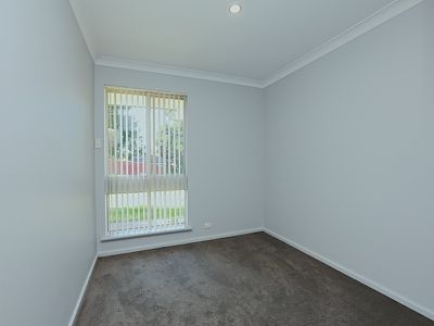 5 Sparkes Court, Girrawheen