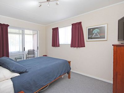 8 Hart Street, Foxton Beach