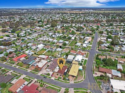 17 Schwarz Avenue, Horsham