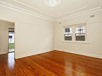 13 Livingstone Avenue, Botany