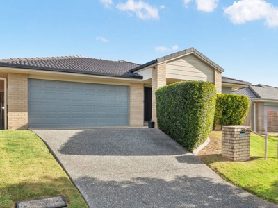 34 Milly Circuit, Ormeau