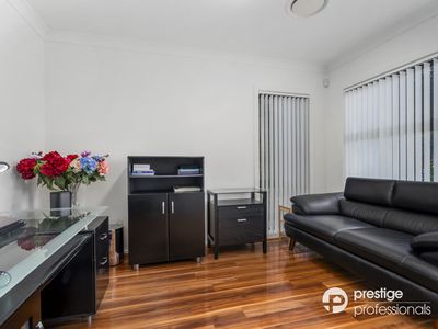 4 Bartholomew Circuit, Moorebank