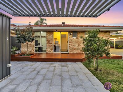 6 Baxter Close, Huntingdale