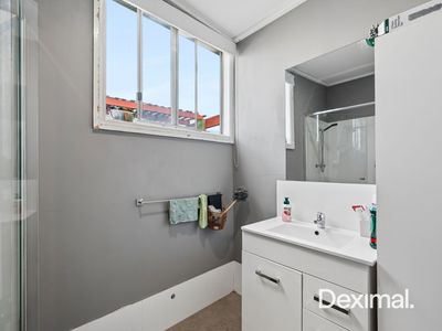 213 Sevenoaks Street, Cannington